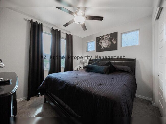 Building Photo - 11777 S 51st Dr