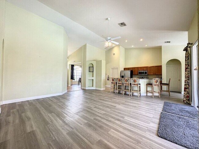 Building Photo - Beautiful Pool Home in Highlands Reserve golf community