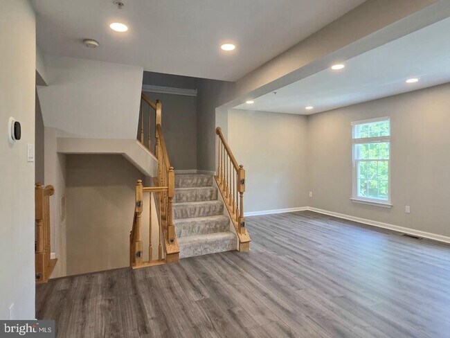 Building Photo - 4613 Ripley Manor Terrace
