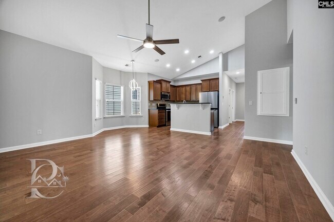 Building Photo - 157 Springhaven Dr