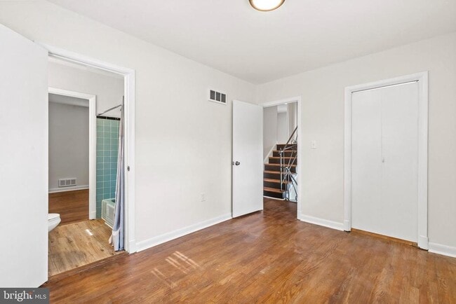 Building Photo - 6217 Stoneham Rd