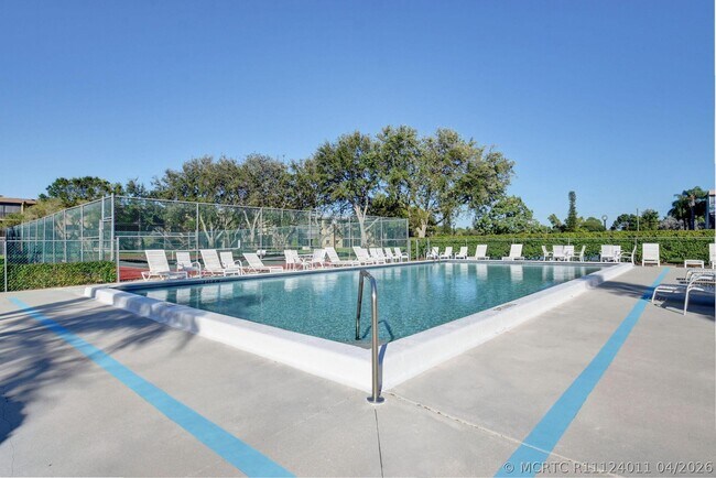 Building Photo - 15109 Ashland Dr