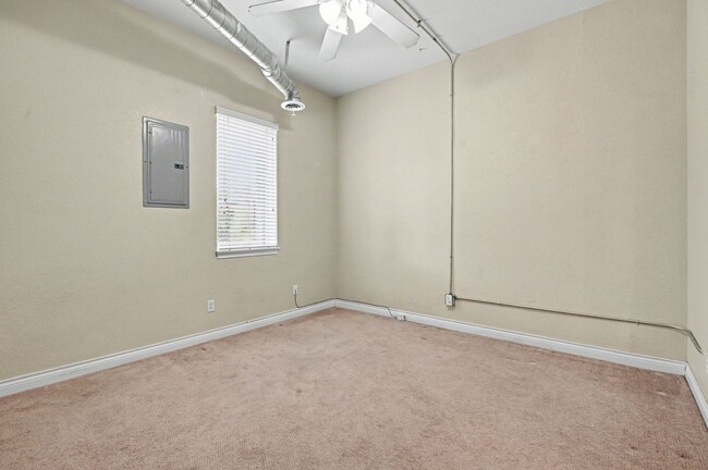 Building Photo - 5132 W 41st Ave