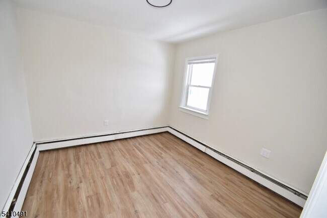 Building Photo - 69 NJ-23