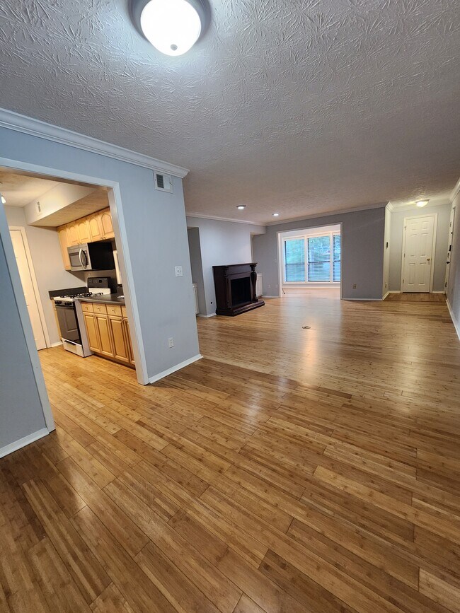 Building Photo - 514 Park Ridge Cir