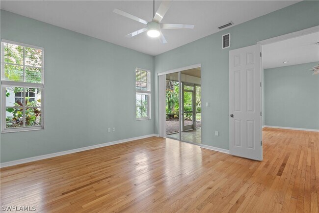 Building Photo - 11910 Seabreeze Cove Ln