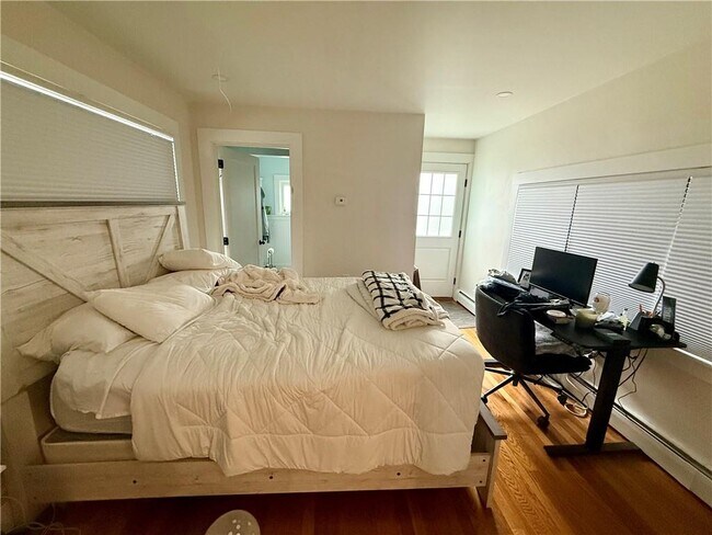 Building Photo - 31 Slocum St