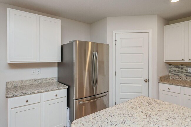 Building Photo - 2837 Patriot Ridge Dr