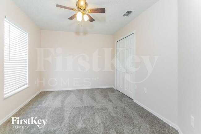 Building Photo - 711 Hamster Way