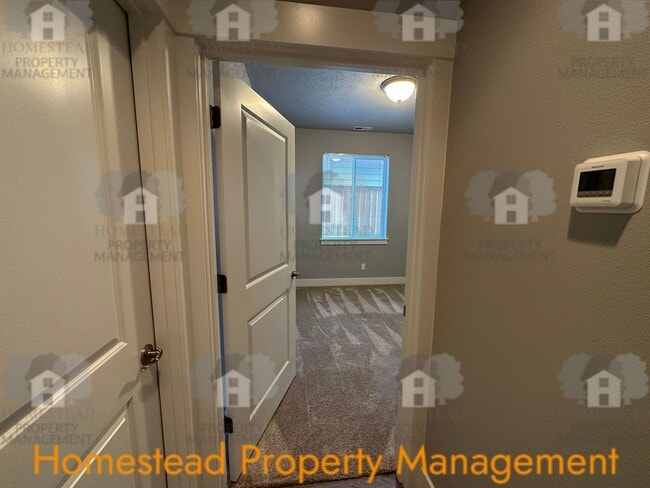 Building Photo - Happy Holidays from Homestead! Get 50% off one month of rent!