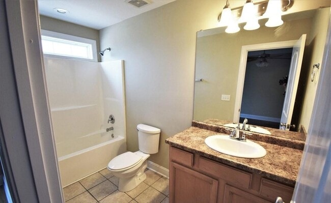 Building Photo - 4988 Burkhalter Rd