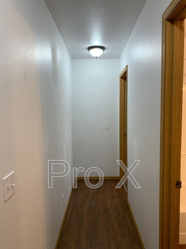 Building Photo - 4569 E Zora St