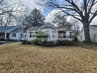 Building Photo - 3 Bed 2 bath home off Central Ave.