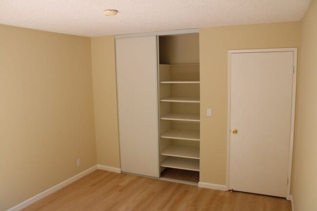 Building Photo - 1562 Partridge Dr