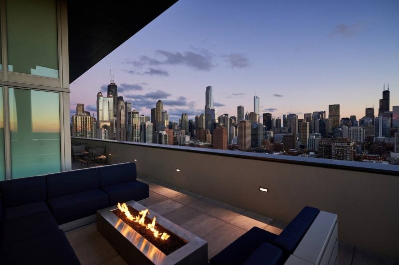 Building Photo - 174 W Hill St