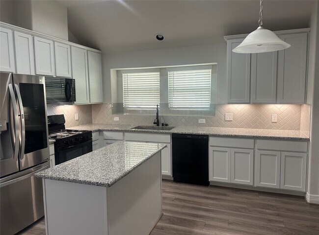 Building Photo - 5299 Cascade Ct