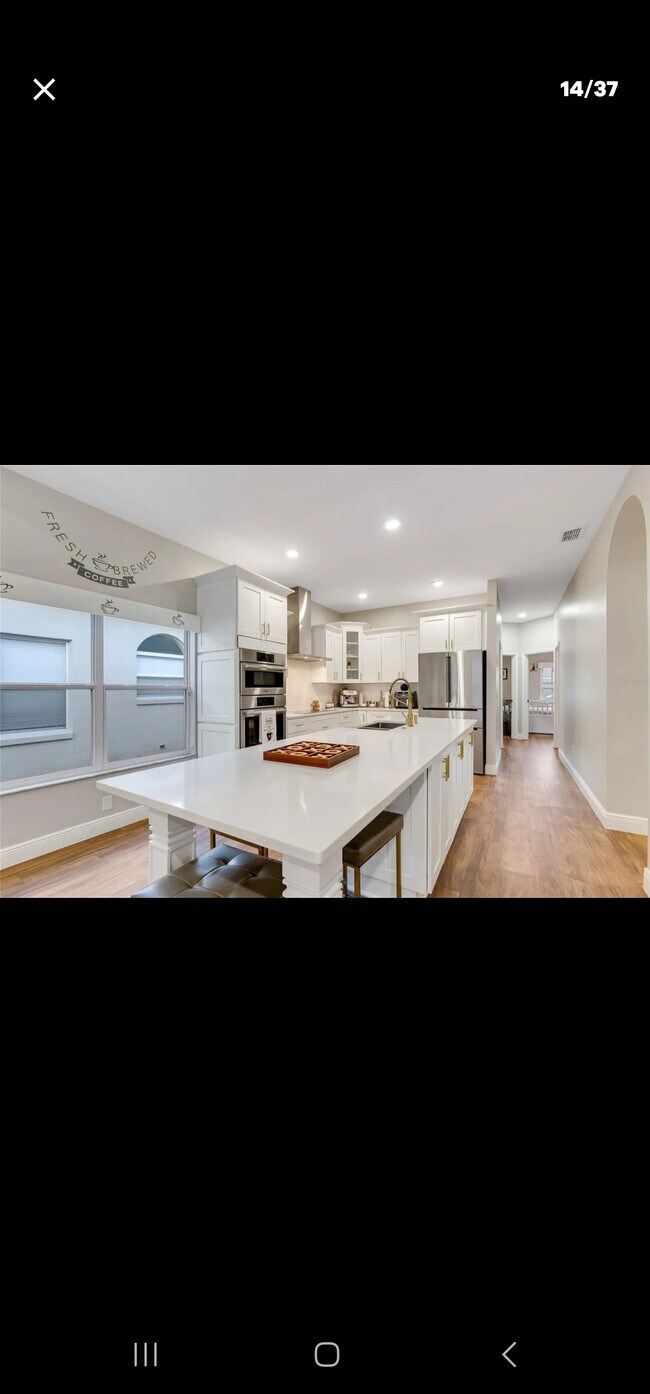 Building Photo - 2707 Scarborough Dr