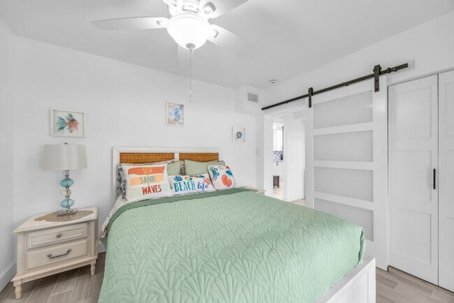 Building Photo - 2362 Pineapple Ave