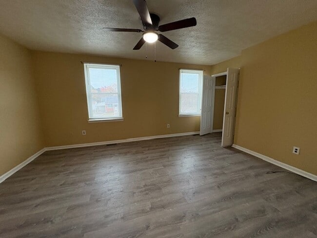 Building Photo - 619 Randolph Rd