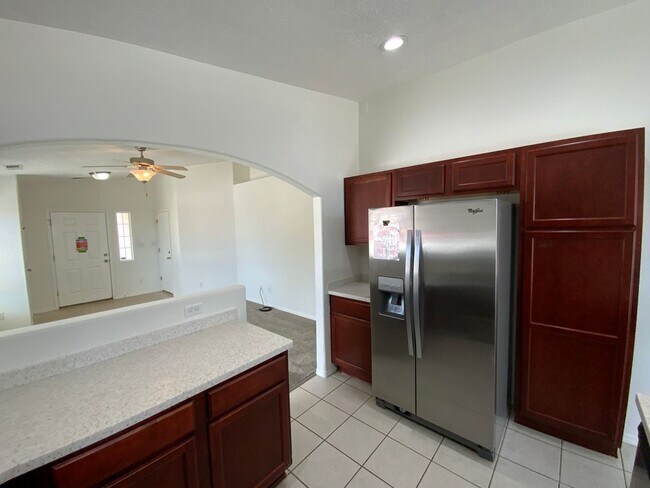 Building Photo - 3 Bedroom Single Story Home Available Near 98th St & Dennis Chavez SW!