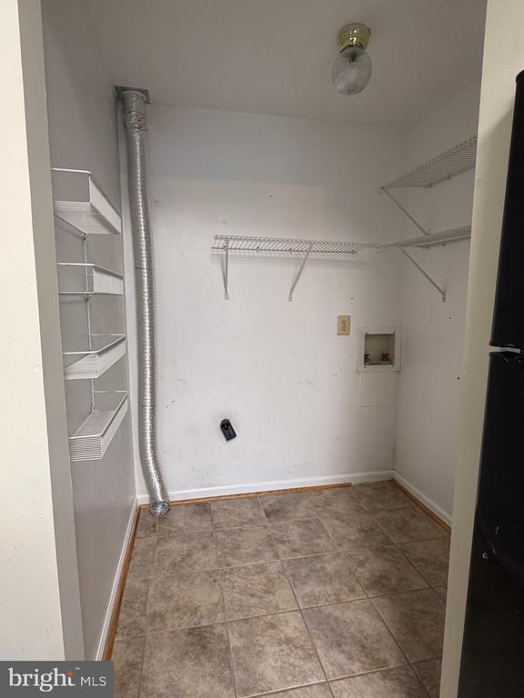 Building Photo - 11207 Kensington Pl