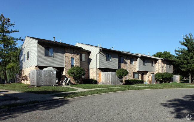 Primary Photo - Newark Green Apartments