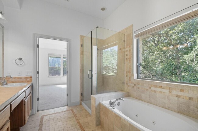 Building Photo - 117 Hornsby Trail