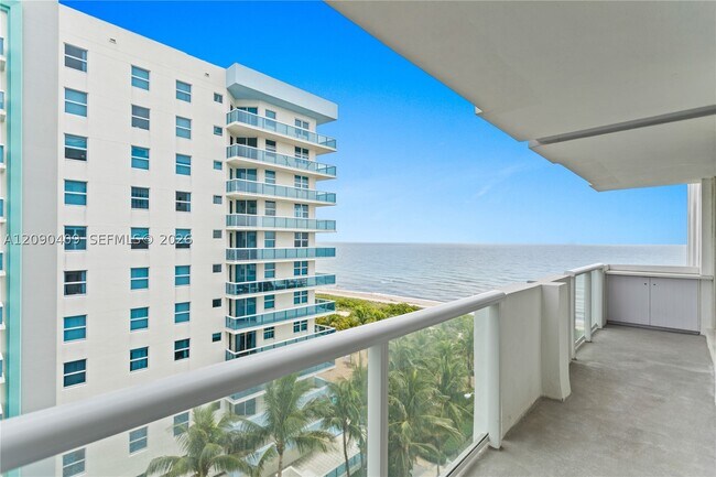 Building Photo - 9195 Collins Ave