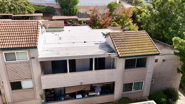 Building Photo - 3435 Capalina Rd