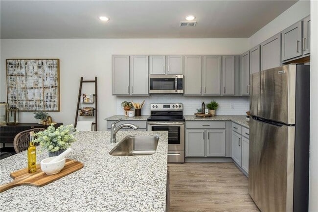 Building Photo - 3209 US-78