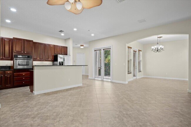 Building Photo - 1029 Vintner Blvd
