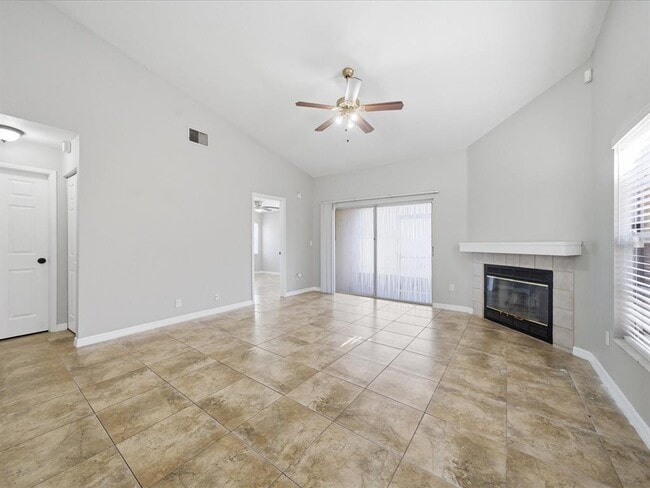Building Photo - 7615 Lemon Wood Ct