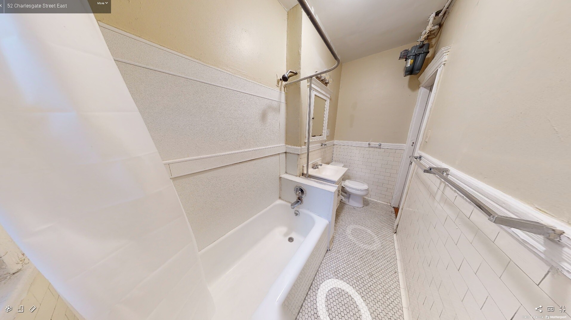 Building Photo - 52 Charlesgate E