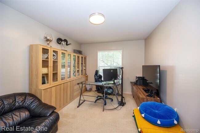 Building Photo - 3481 Castlewood Ct