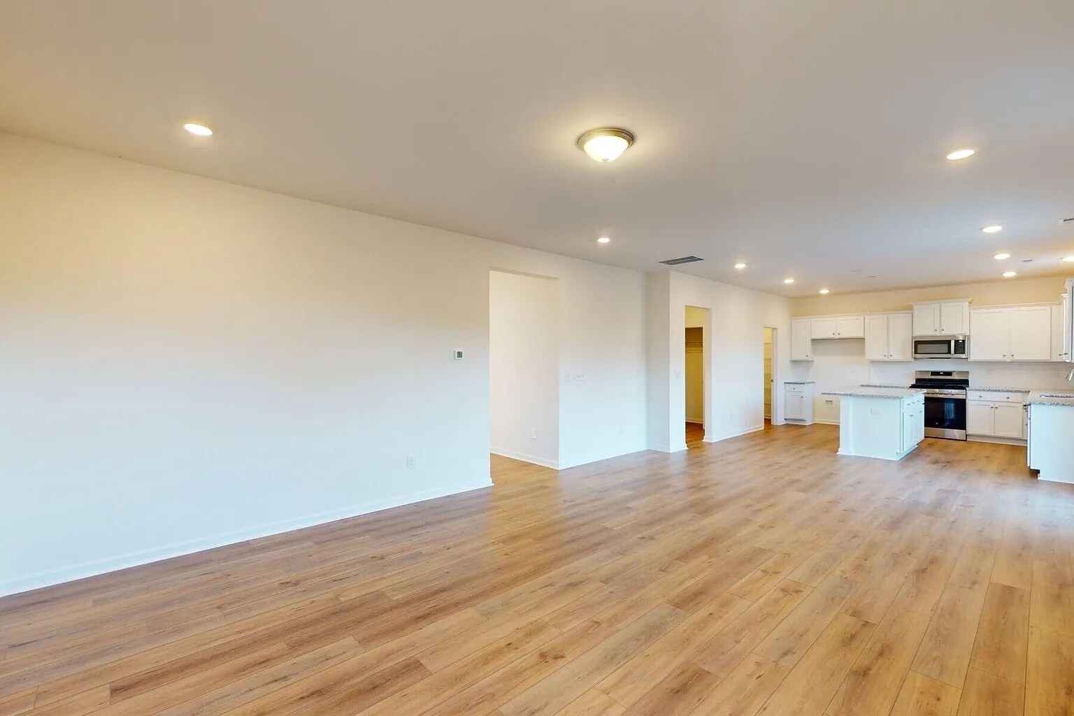 Building Photo - 2129 Clifton Rd