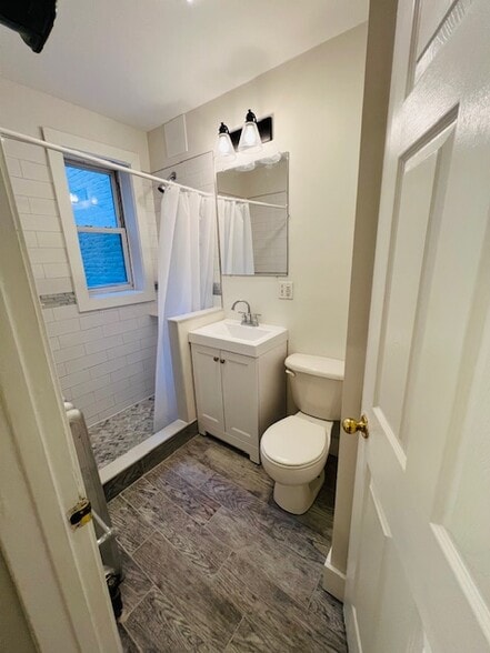 Building Photo - 11 Kilmarnock St