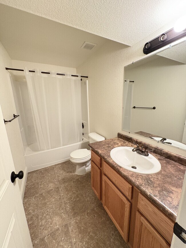 Building Photo - 3917 Gunsmoke Rd