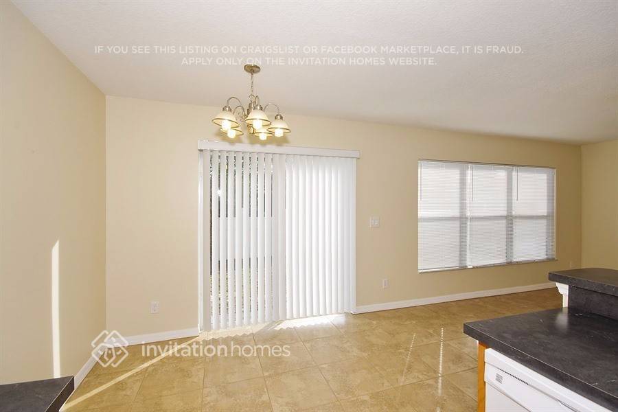 Building Photo - 16951 Sunrise Vista Dr