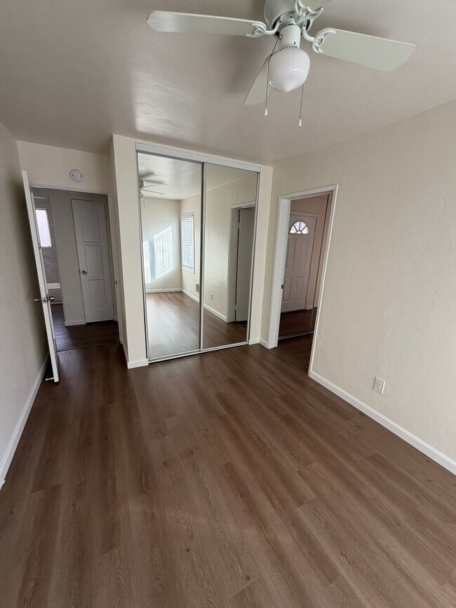 Building Photo - Spacious Home in Prime Pacific Beach Location