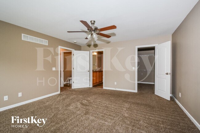 Building Photo - 117 Katie Lynn Ct