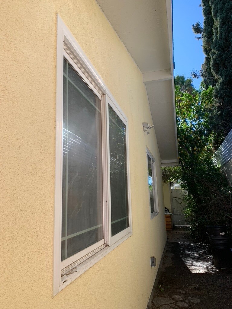 Building Photo - 17351 Bullock St