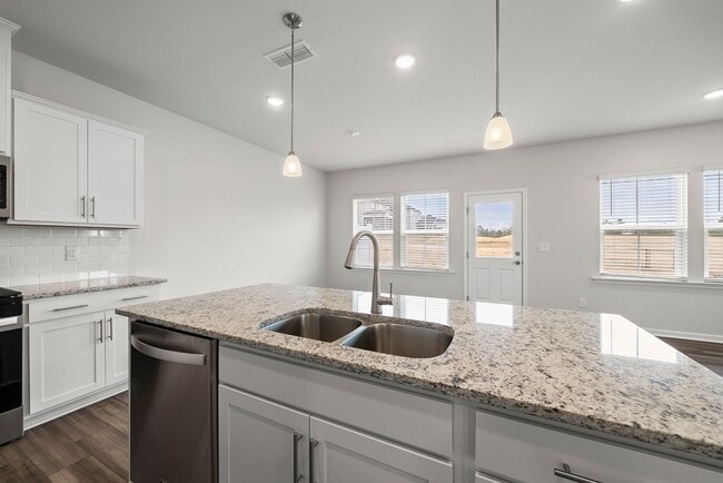 Building Photo - Amazing New Construction Townhome in Durham - Easy commute to RTP, Brier Creek