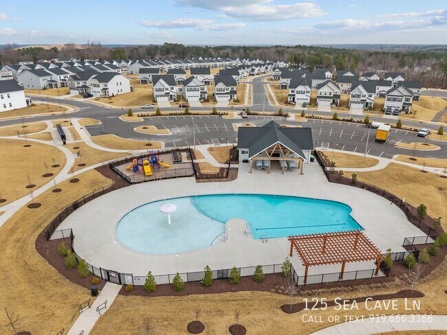 Building Photo - 125 Sea Cave Ln