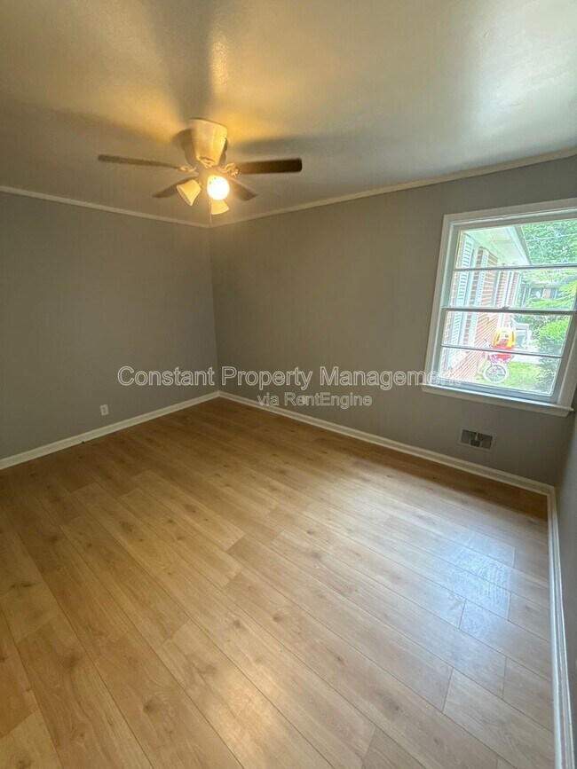 Building Photo - 2873 Audubon Cir
