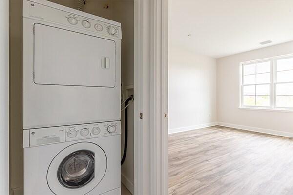 Building Photo - 20 New Derby St