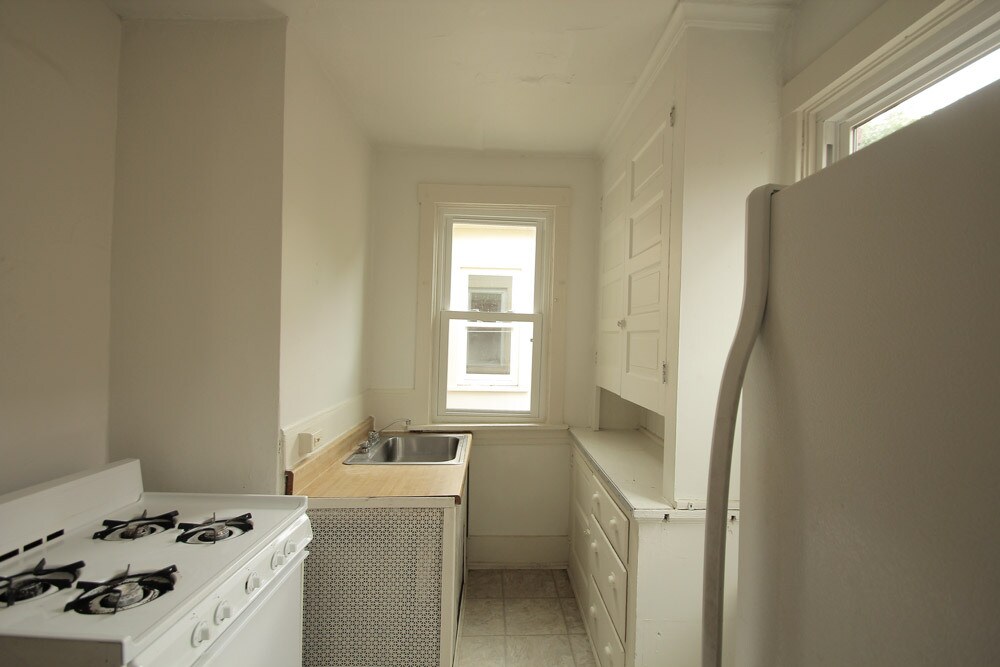 Building Photo - 609 Mifflin Ave