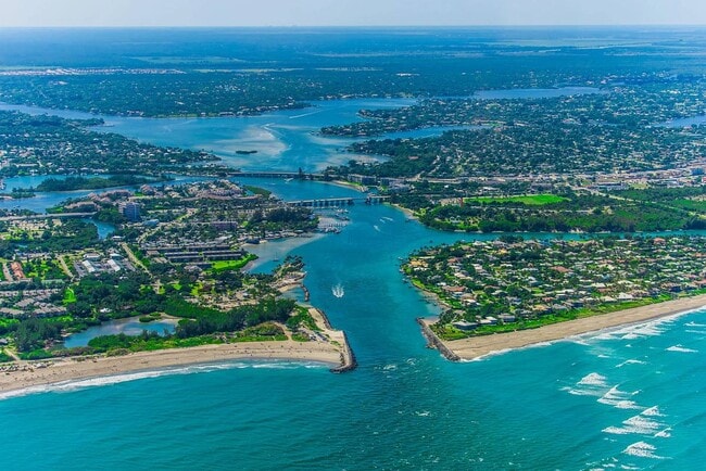 Building Photo - 117 Van Rd