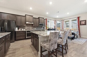 Building Photo - 169 Soft Elm Dr