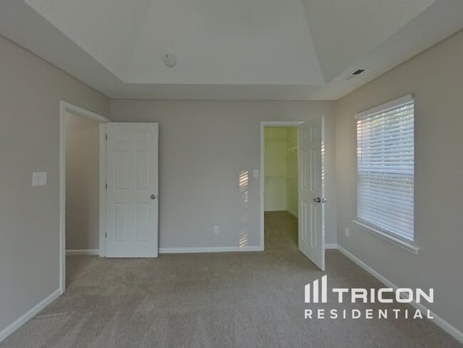 Building Photo - 3050 Wyntree Ct