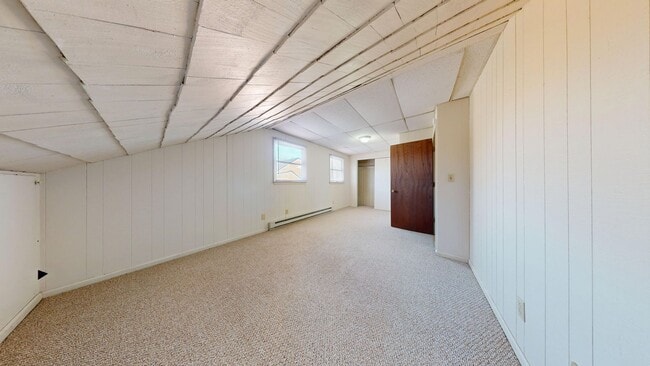 Building Photo - 260 Reform St